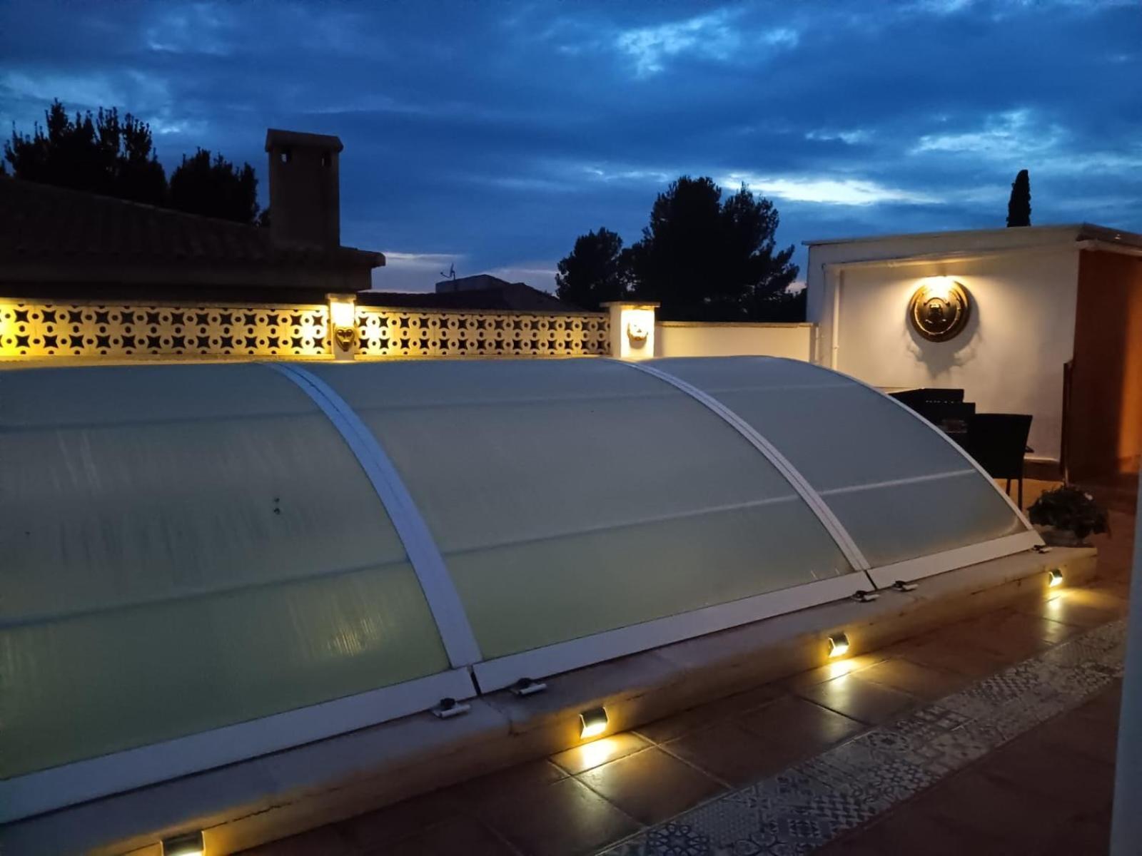 Tiny House Hotell Puebla de Vallbona Exteriör bild